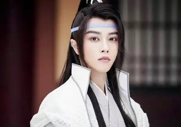 当女演员扮男装林青霞成经典这位剃寸头超帅最后是评委级别