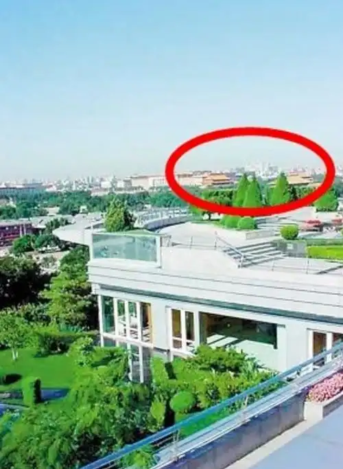 "晴格格"王艳豪宅曝光,和富豪老公的家像宫殿,真是太奢华了