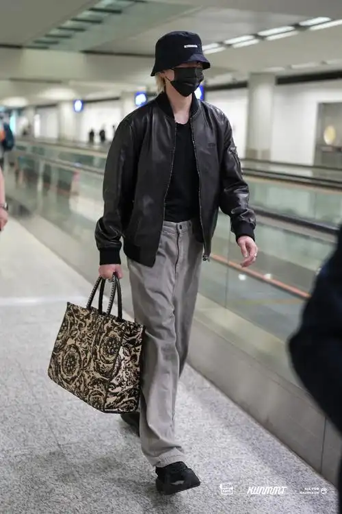 蔡徐坤新歌afterglow##腾讯音乐由你榜