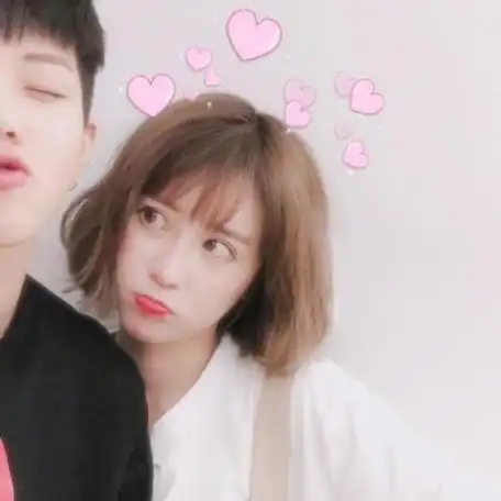 2022最新版潮流情侣头像一人一张一对接