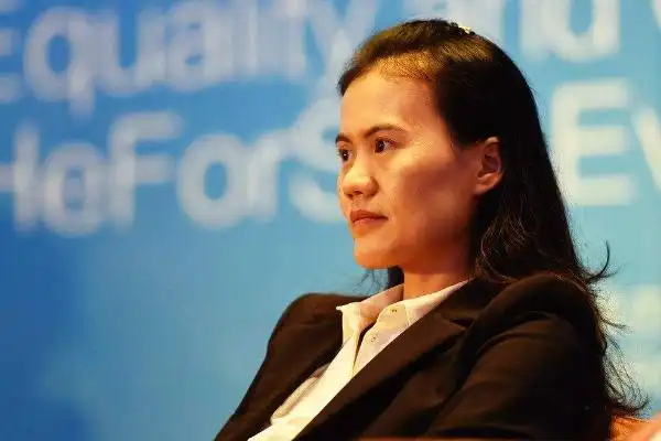 马云妻子张瑛多大
