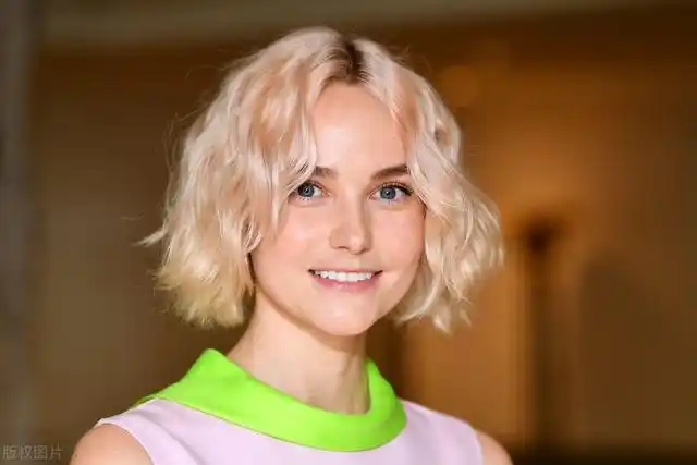 乔安娜范德汉姆甜美曼妙身材一览无余