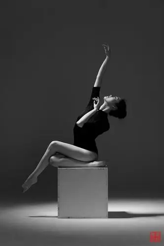 经典的黑白舞照_人像_poco摄影,舞蹈摄影,写真,美女,女神,人像