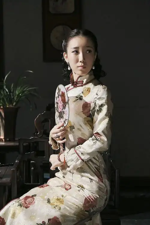 39t5a21">李智雪,1992年7月22日出生于辽宁省沈阳市,中国内地女演员