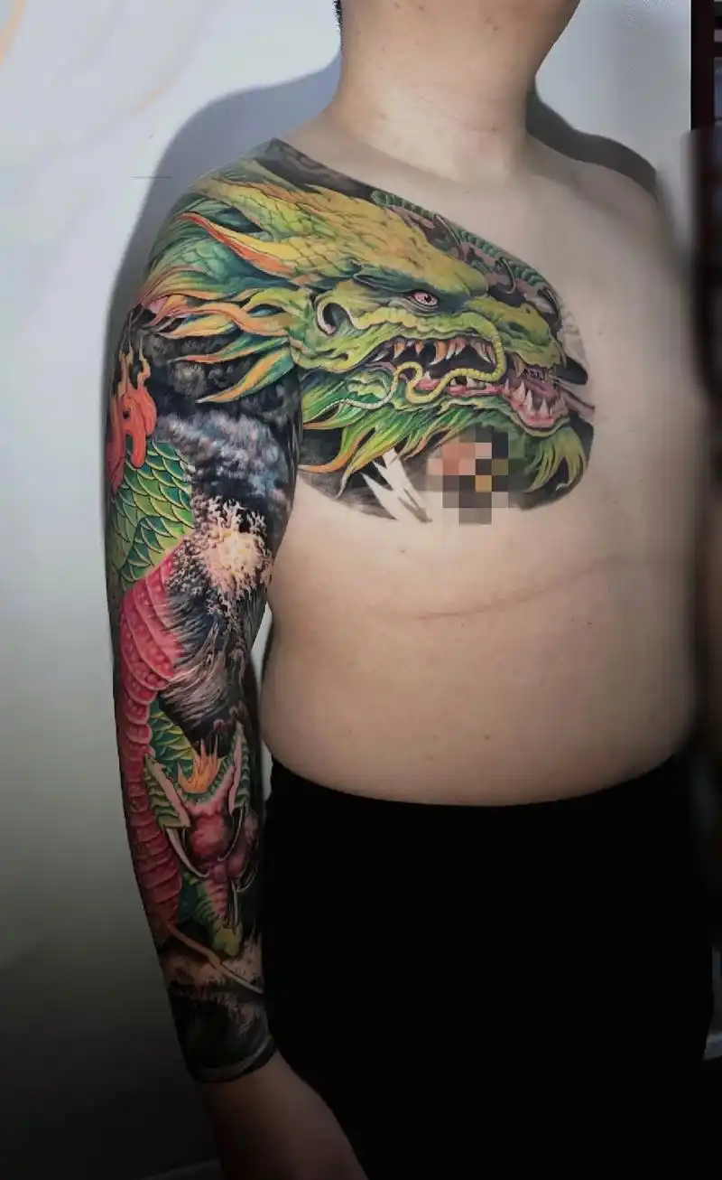 原创手绘过肩龙#原创作品 #纹身 #未成年人禁止纹身 #郑伊 - 抖音