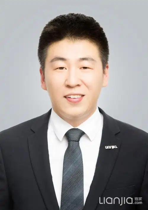 北京房产经纪人唐亮亮