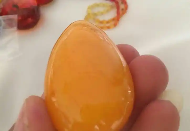 二代蜜蜡原石摆地摊暴力产品 波罗的海蜜蜡原石琥珀厂家直销批发