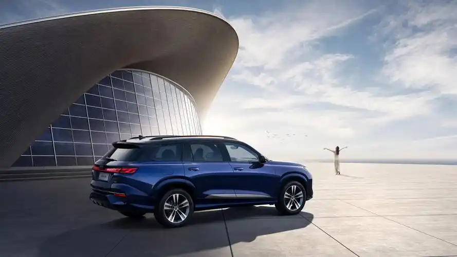 9月13日开启抢定 上汽奥迪q6预售45.96万元起_凤凰网汽车_凤凰网