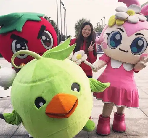 跟"小番番"与"洋葱美眉"一起关注这项赛事直至最终较量,"燃烧的蔬菜"