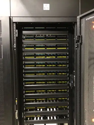 公安专网机柜odf单元(12芯)完成安装