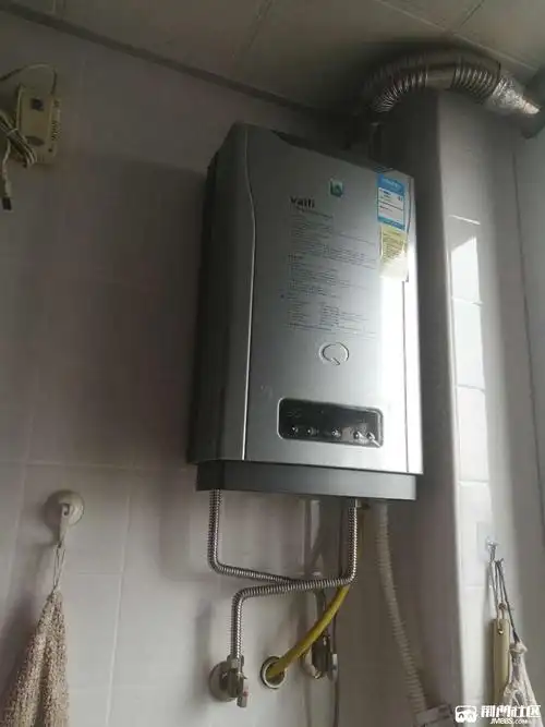 燃气热水器12l功能完好,处理价200元 - 二手交易 - 荆门社区 - 强势媒