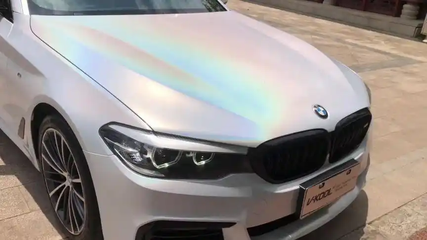这个夏天,贴一个五彩斑斓的白 #汽车改色  #改色膜案例分享