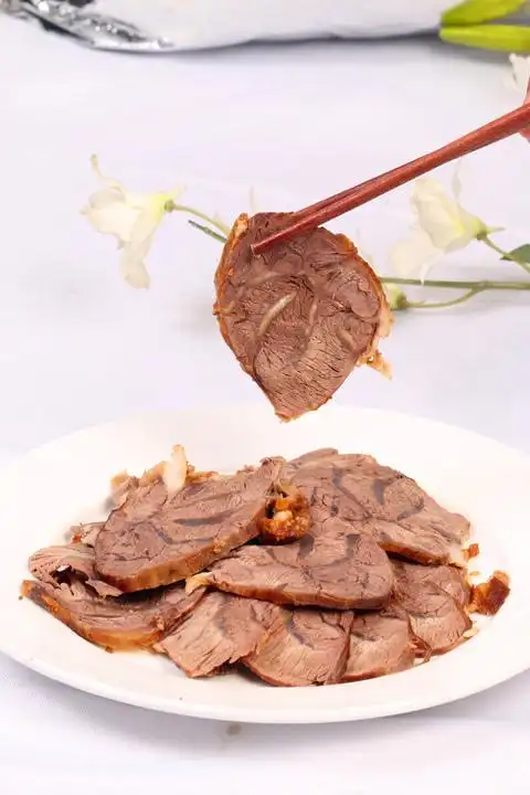 赵振立酱卤世家第四代传人揭秘酱牛肉百年配方