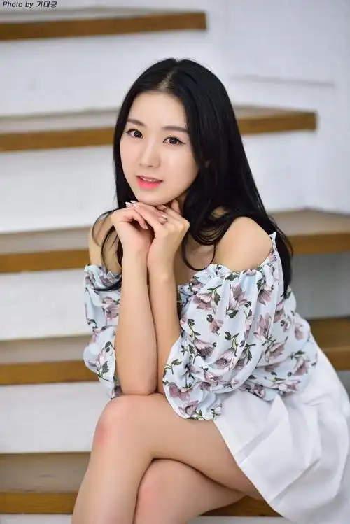 hifi情歌~张玮伽~别用下辈子安慰我【美女美歌欣赏】