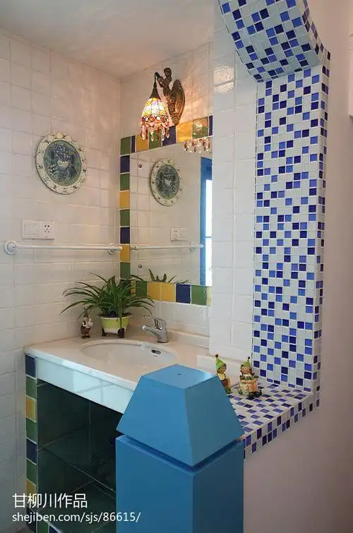 地中海风格卫浴瓷砖洗手盆装修设计效果图