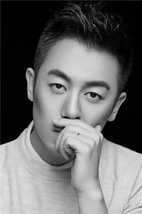 马思雨工作室——人物传记宣传语:男人最大的智慧是平衡 平衡 - 抖音