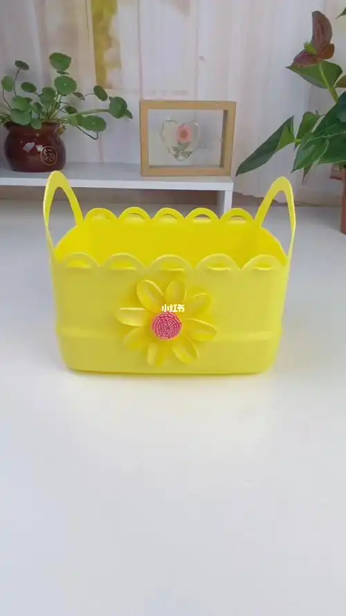 用完的洗洁精瓶子做个抽纸盒吧!很实用哦! #变废为宝 #手工 #创意diy