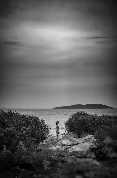 当风划过耳边你伸手却抓不住这个世界苏州太湖人物风景黑白徕卡