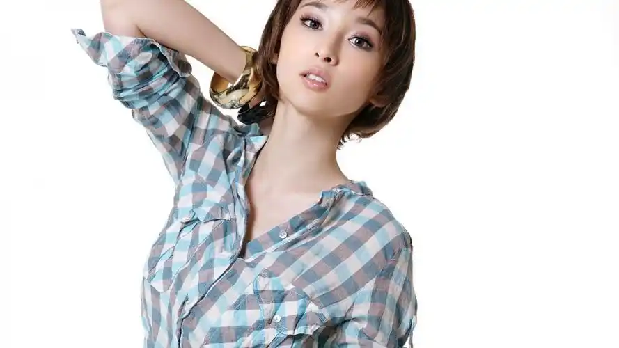 吴佩慈成熟美女图片壁纸(8/13)