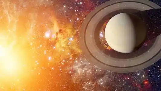 带光环的土星图片