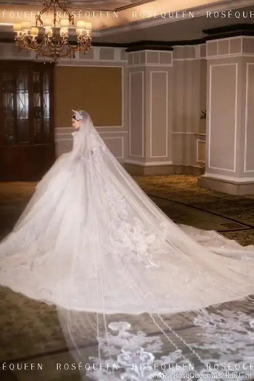 仙气与华丽碰撞出仪式感#婚纱礼服##主纱##rosequeen我的备婚首选