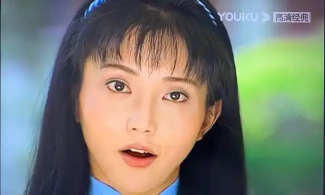 方瑜扮演者李钰33岁因病去世身穿婚纱下葬至今11年了