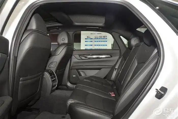 【图】ct6的后排地台也太夸张了吧_凯迪拉克ct6论坛_汽车之家论坛