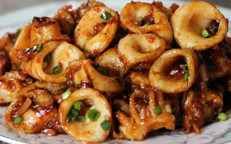 教你豉油皇鱿鱼的做法,色香味俱全,比饭店做的还好吃