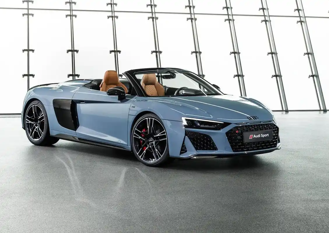 v10发动机,软顶敞篷,性能怪咖奥迪r8 spyder