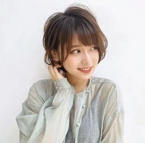 日系短发小改变就有大不同