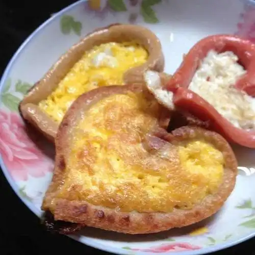 爱心火腿肠煎鸡蛋