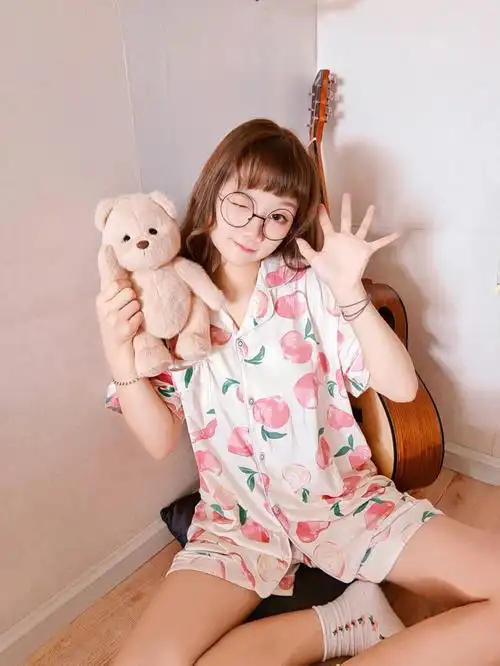 白桃居家少女夏日可爱睡衣分享