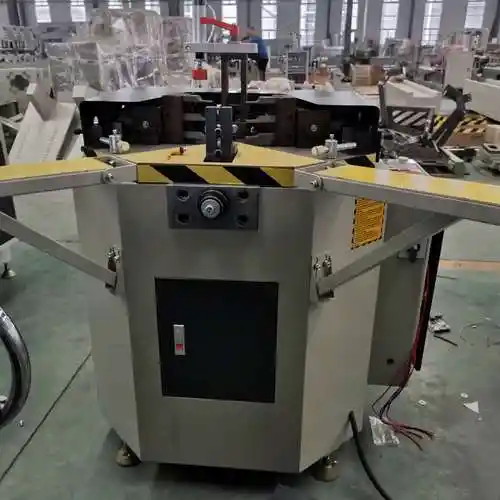 铝型材同步组角机铝门窗角码组角机铝制型材组角小型机