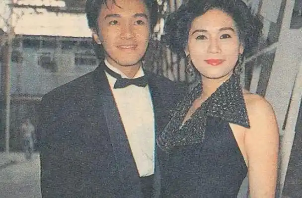 哭惨了原来,周星驰把对罗慧娟的爱,都藏在了电影里