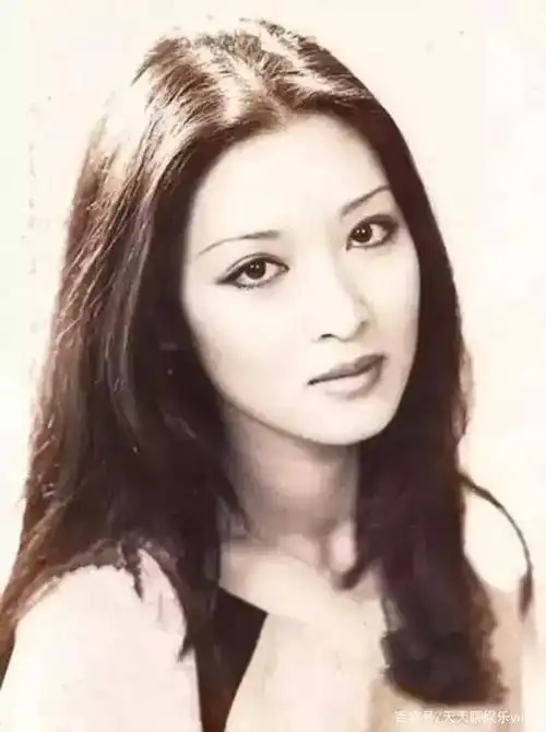 胡因梦,一代台湾美人,真的是美到惊艳岁月