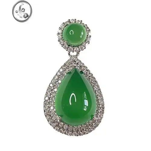 jimi冰种玉髓吊坠女款银项链子挂坠子翡翠色祖母绿宝石绿玛瑙挂件