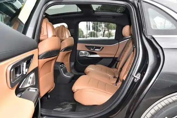 内饰|轿车|长轴距|上海车展|奔驰e级4_网易订阅