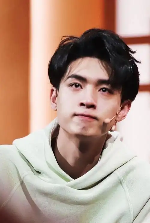 秦霄贤(老秦)-德云神仙句子且文案-话本小说网