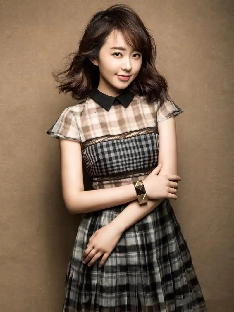 女演员|孙耀琦 盗墓笔记 摄影|张群云 妆发|杨   旭 #时尚摄影# #明星