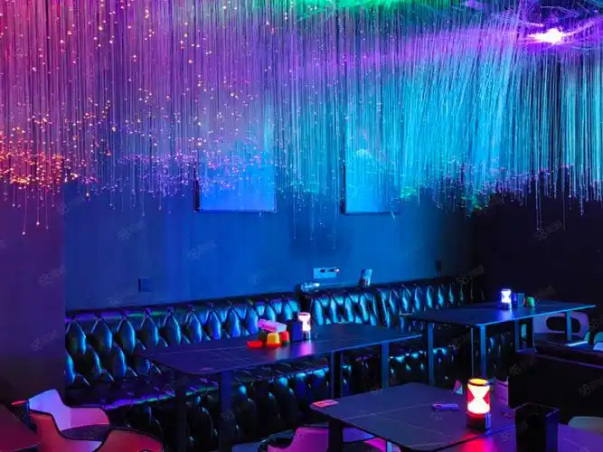 碧桂园清吧酒吧转让临街门面上下两层停车方便,娄底娄星市中心商铺