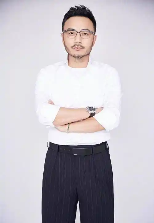 汪涵风波后现身发福不少!