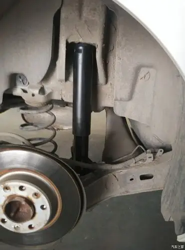 4s店同意更换减震器