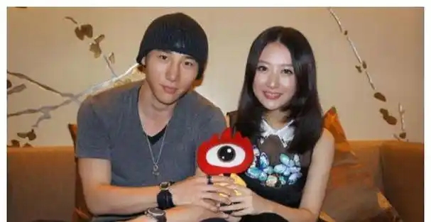 京城四美白冰:27岁嫁小丈夫,35岁独自带娃,婚姻背后有泪水