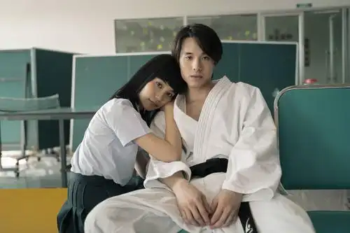 《禁忌女孩2》惊喜回归,8个校园暗黑故事,开篇就让风流男孩怀孕_小帅