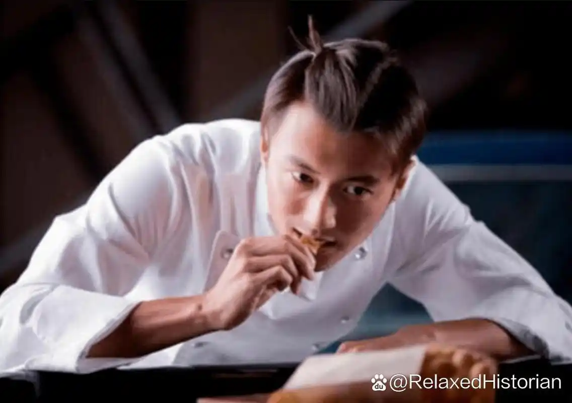 谢霆锋成功退掉加拿大国籍,成为真正的"黄种人",但退籍并不容易,需要