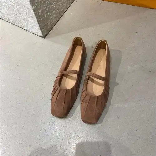 queen女鞋2022年秋季新款韩版复古个性褶皱方头浅浅口单鞋