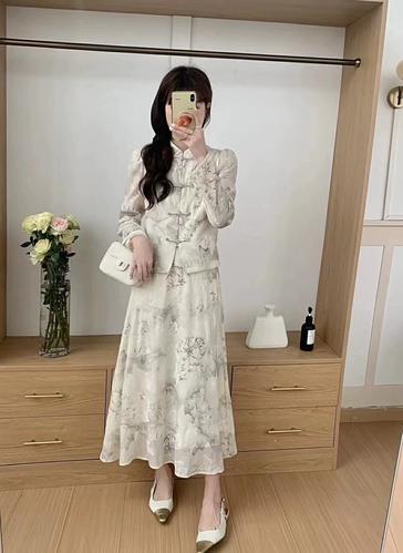 裙 今年流行爆款 新中式 国风盘扣衬衫 2024早春新款 套装 - 女装