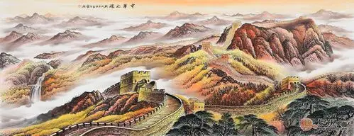 万里长城国画,有着很大气磅礴,美好的一种意境,摆放在客厅沙发后,点缀