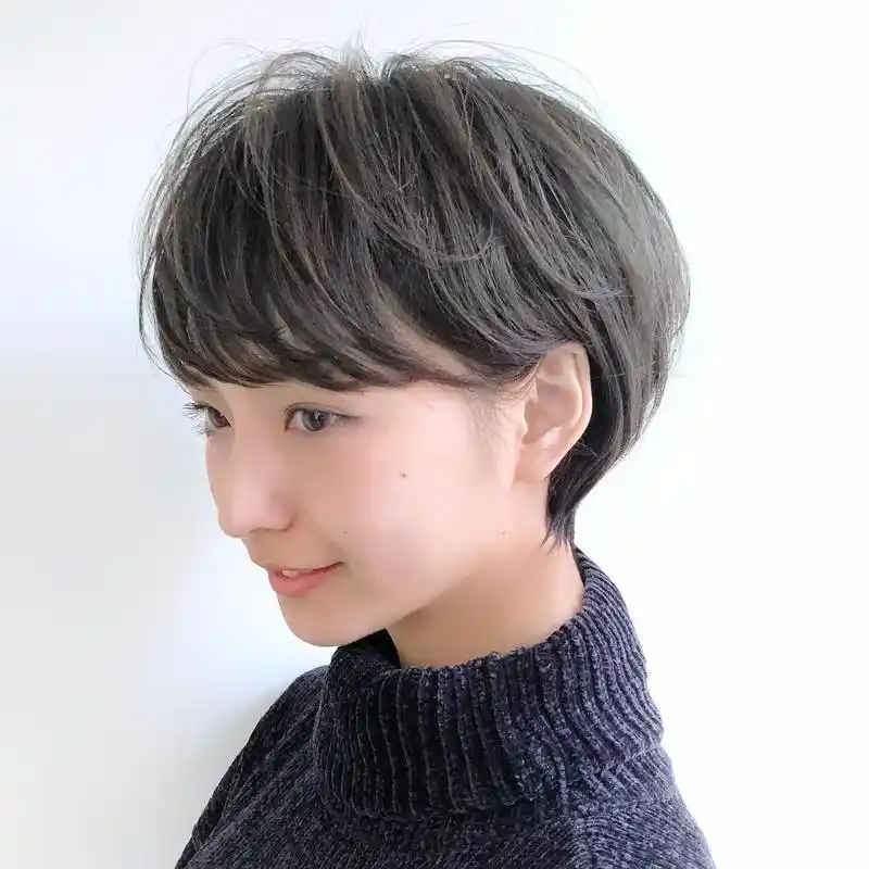 45岁女人剪什么短发显年轻?这三种短发时尚又干练,每一款都减龄