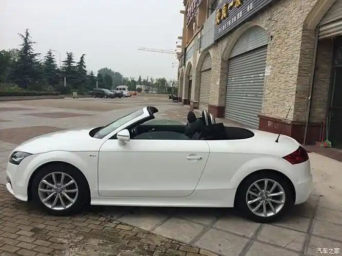 13款奥迪tt敞篷缓慢出车